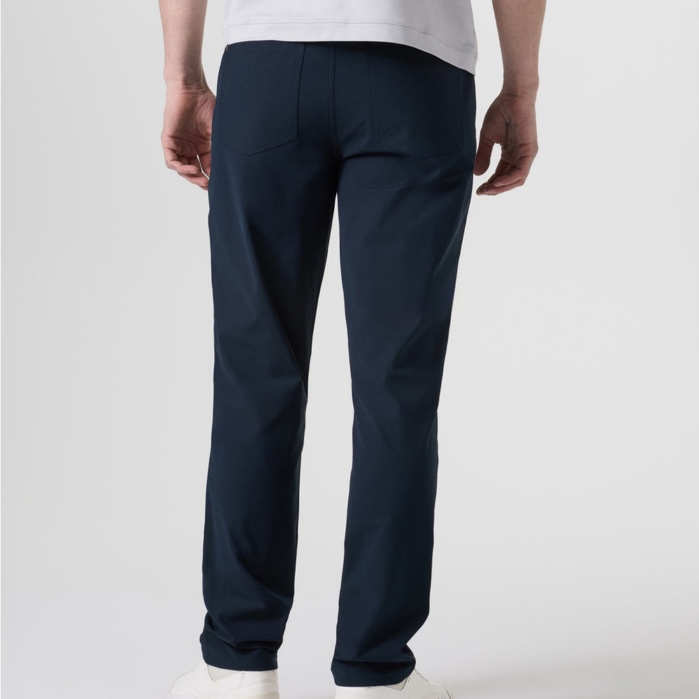 NWT Vuori Meta Pant Long 34” Inseam Navy Performance Stretch Pants Men’s 38 - Picture 3 of 6
